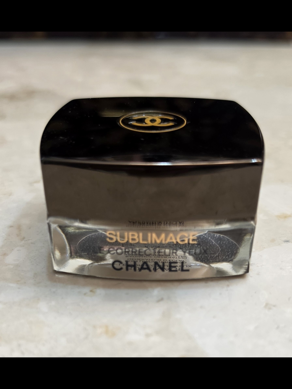Chanel Sublimage Foundation & Concealer set (BD21 & Shade 10) - Picture 5 of 7